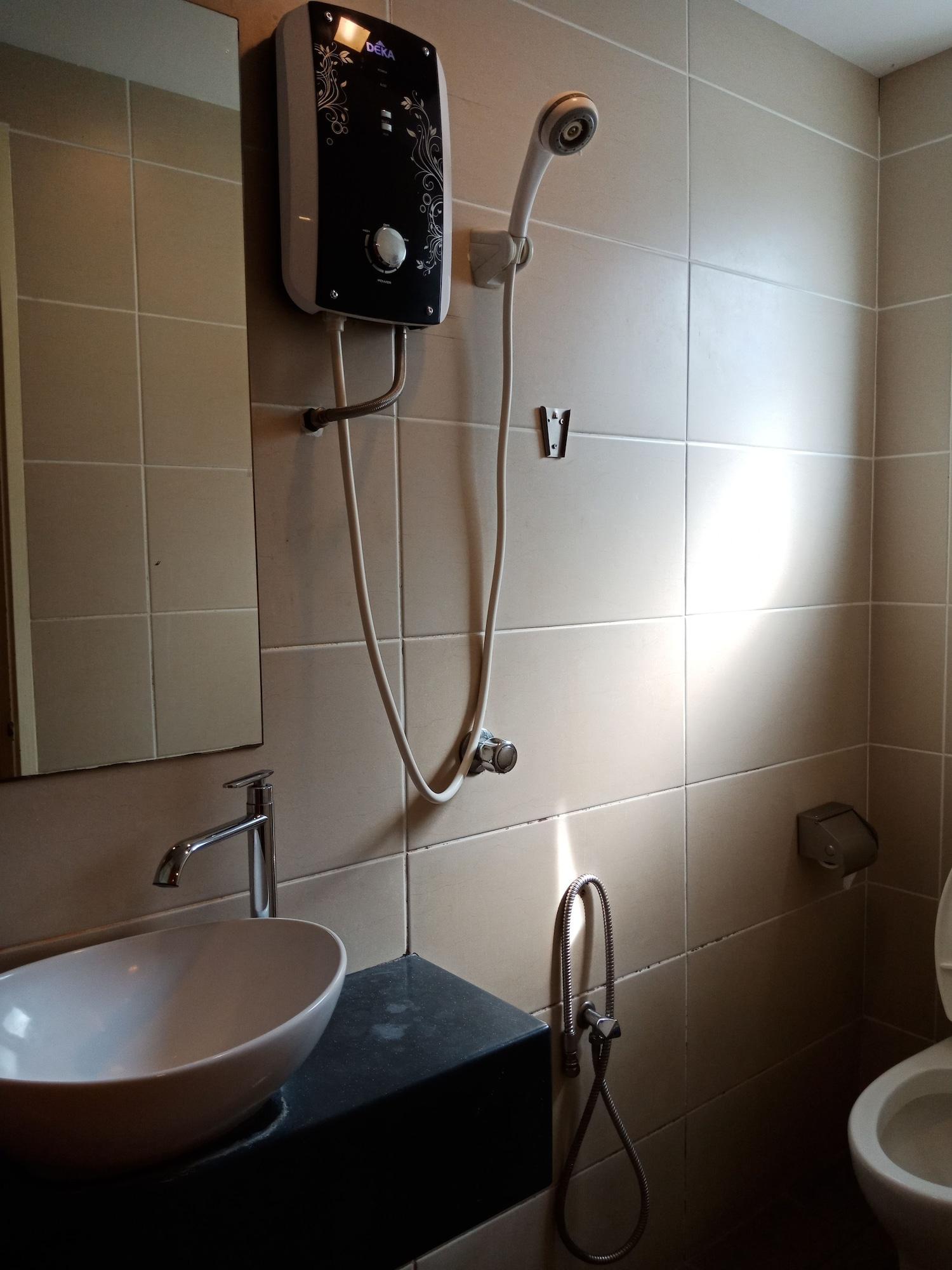 Hotel Zamburger Taman Segar - Previously Home Inn Taman Segar Kuala Lumpur Dış mekan fotoğraf
