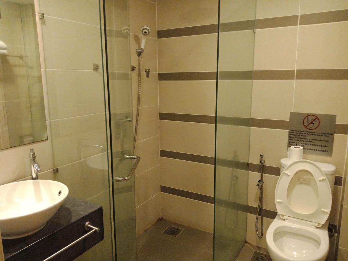 Hotel Zamburger Taman Segar - Previously Home Inn Taman Segar Kuala Lumpur Dış mekan fotoğraf